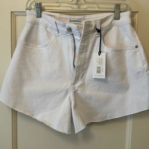 NWT - high rise white denim shorts - size 27